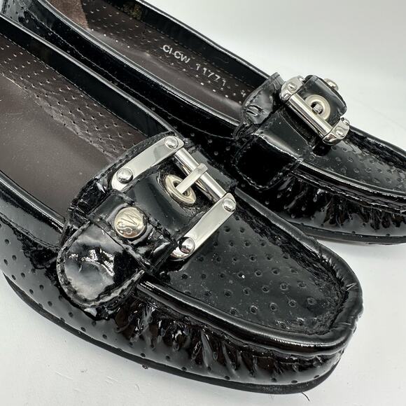 Stuart Weitzman Black Patent Leather Loafers Flats Front Buckle Womens Size 4M - Picture 2 of 16